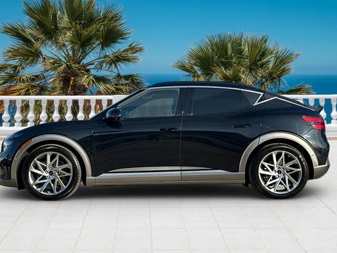 Used 2023 Genesis GV60 Advanced image 8