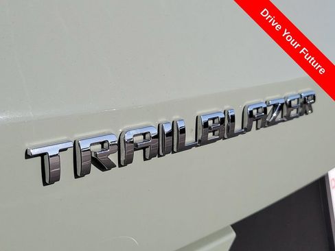 Used 2024 Chevrolet TrailBlazer ACTIV FWD image 24