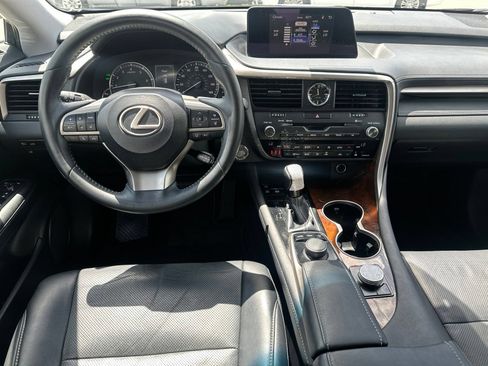 Used 2017 Lexus RX 350 FWD w/ Premium Package image 16