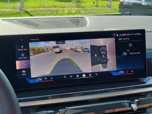 New 2027 BMW X7 xDrive40i w/ Executive Package AWD/4WD image 21