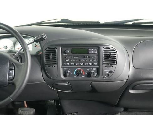 Used 2000 Ford F150 Harley-Davidson RWD image 31