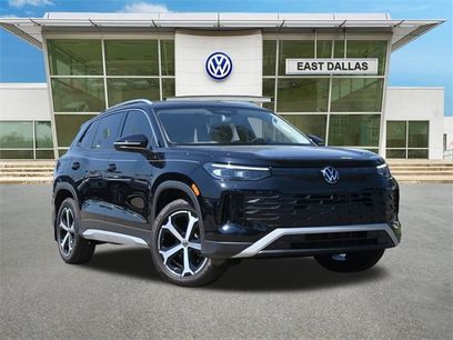 New 2025 Volkswagen Tiguan SE