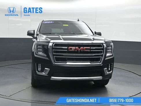 Used 2023 GMC Yukon SLT w/ SLT Premium Package AWD/4WD image 5