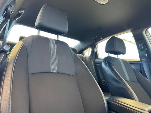 Used 2020 Honda Civic Sport image 16