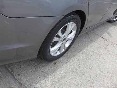 Used 2011 Hyundai Sonata GLS w/ Popular Equipment Pkg 2 FWD image 32