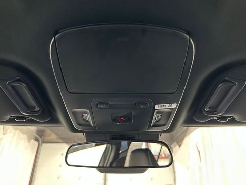 Used 2026 Toyota Camry Hybrid FWD image 41