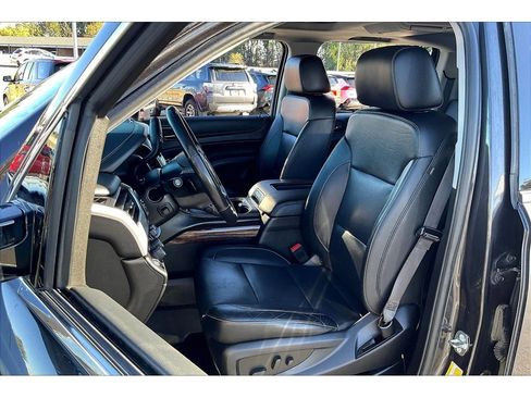 Used 2018 GMC Yukon XL SLT w/ Open Road Package image 26