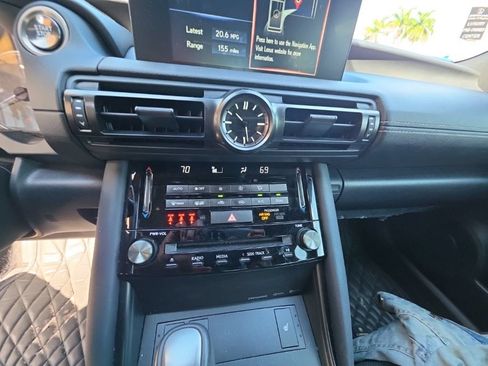 Used 2025 Lexus IS 350 F Sport RWD image 18