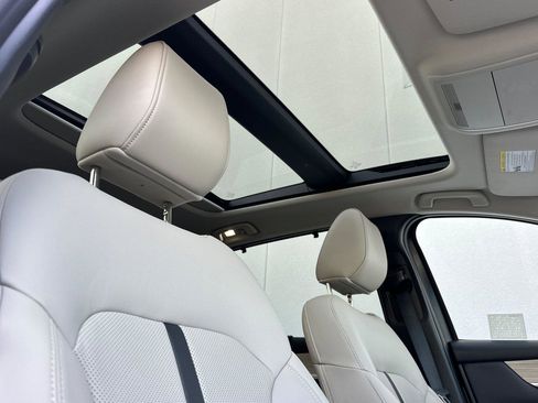 Certified 2025 MAZDA CX-90 Plug-In Hybrid w/Premium Sport image 18