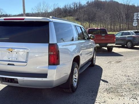 Used 2015 Chevrolet Suburban LS image 5