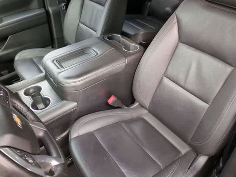 Used 2024 Chevrolet Tahoe LT image 16