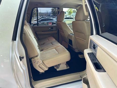 Used 2017 Ford Expedition EL Limited image 17