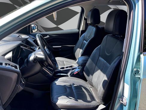 Used 2013 Ford Escape Titanium FWD image 24