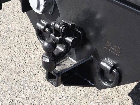 Used 2011 Ford F550 2WD Crew Cab Super Duty w/ Payload Upgrade Pkg image 44