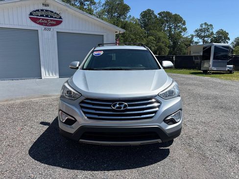 Used 2016 Hyundai Santa Fe Limited FWD image 2