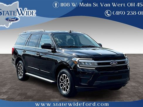 Used 2024 Ford Expedition XLT image 1