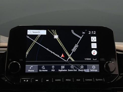 Used 2023 Nissan Pathfinder Platinum image 10