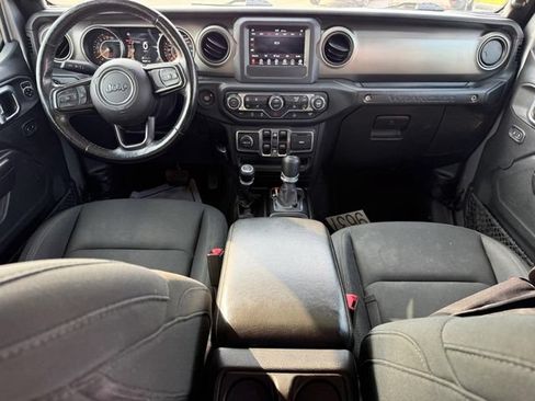 Used 2019 Jeep Wrangler Unlimited Sport S AWD/4WD image 18