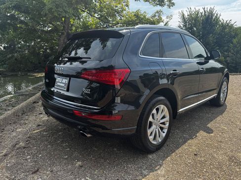 Used 2016 Audi Q5 2.0T Premium Plus w/ Technology Package AWD/4WD image 4