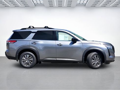 New 2026 Nissan Pathfinder SV AWD/4WD image 3