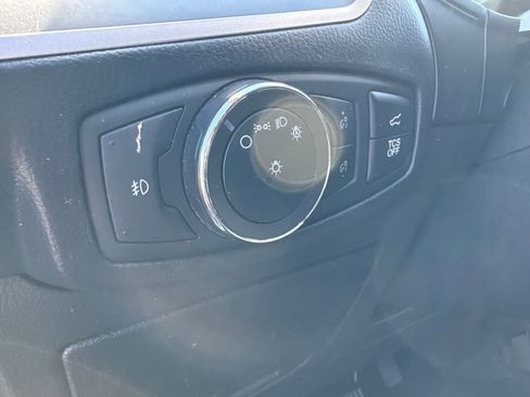 Used 2022 Ford Edge SEL w/ Convenience Package image 14