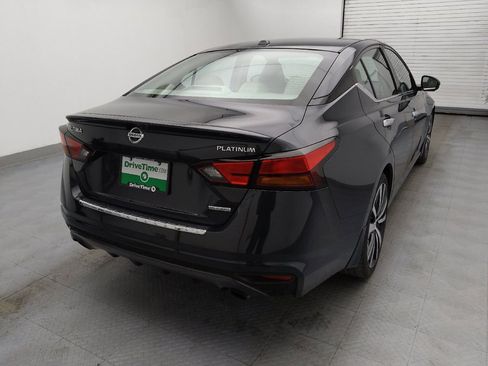 Used 2020 Nissan Altima 2.0 Platinum FWD image 7