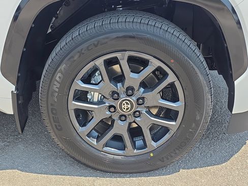 New 2026 Toyota Sequoia Platinum AWD/4WD image 28