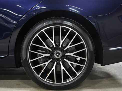 Used 2023 Mercedes-Benz S 580 4MATIC Sedan image 32