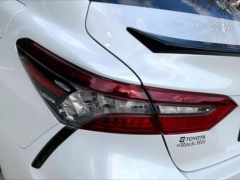 Used 2022 Toyota Camry XSE w/ Navigation Package image 28