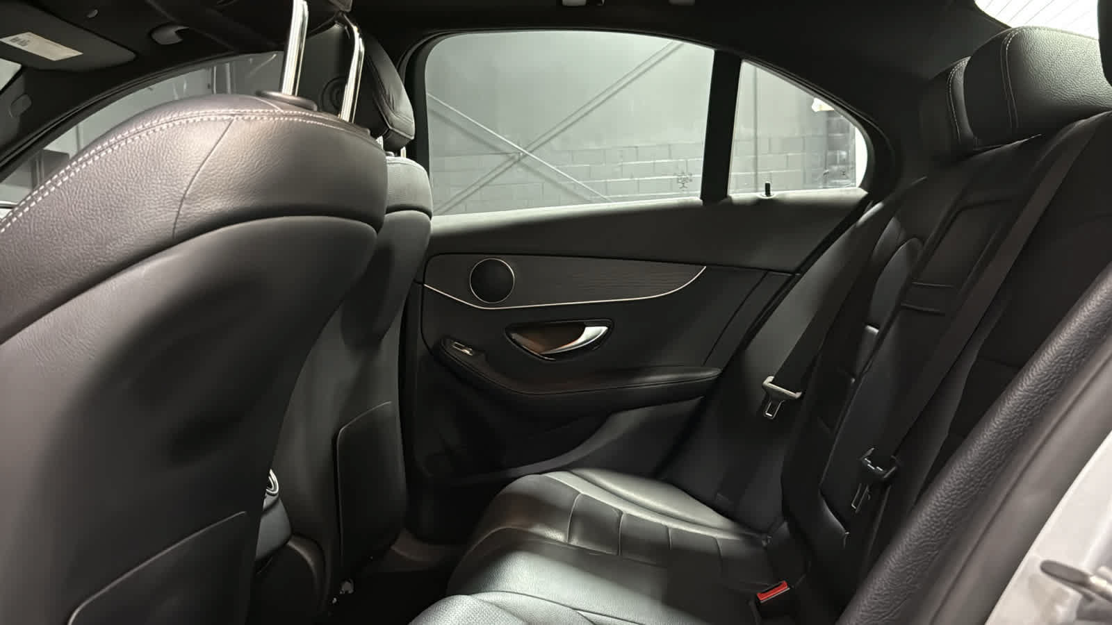Used 2021 Mercedes-Benz C 300 4MATIC Sedan image 21