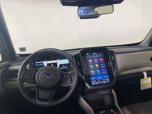 Certified 2025 Subaru Forester Limited image 20