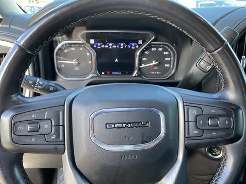 Used 2022 GMC Sierra 1500 Denali AWD/4WD image 19