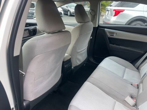 Used 2016 Toyota Corolla LE image 15