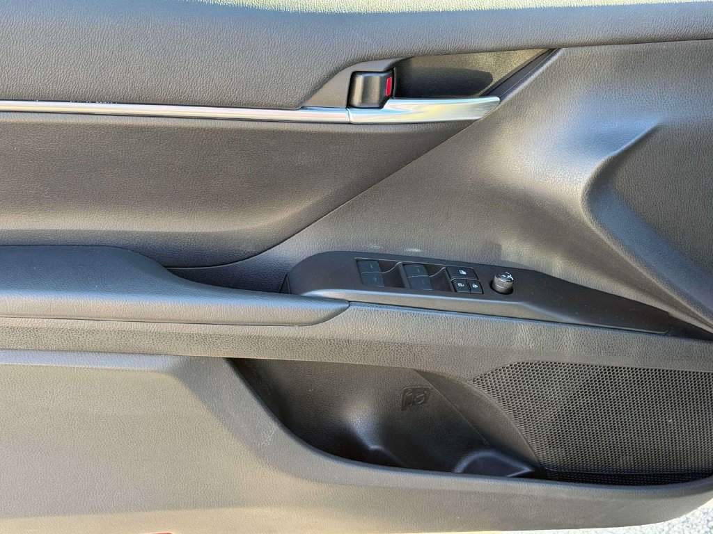 Certified 2024 Toyota Camry SE FWD image 24