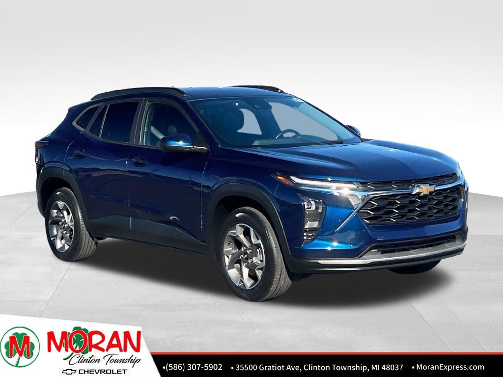 Certified 2024 Chevrolet Trax LT w/ Driver Confidence Package FWD image 8