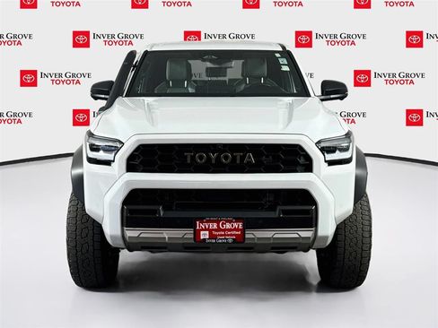 Certified 2025 Toyota 4Runner Trailhunter AWD/4WD image 2