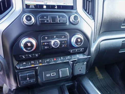 Used 2019 GMC Sierra 1500 SLT w/ SLT Premium Plus Package image 22