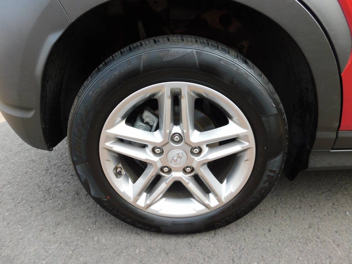 Used 2023 Hyundai Kona SE FWD image 21