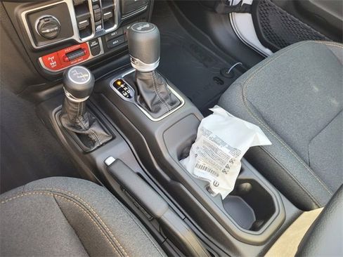 New 2026 Jeep Wrangler Unlimited Sport image 28