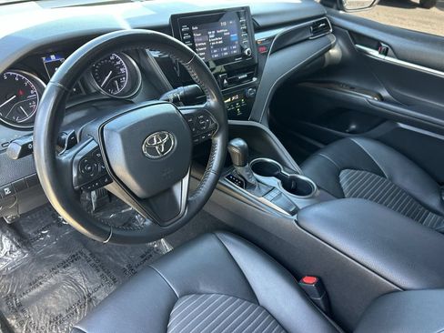Used 2022 Toyota Camry SE FWD image 26