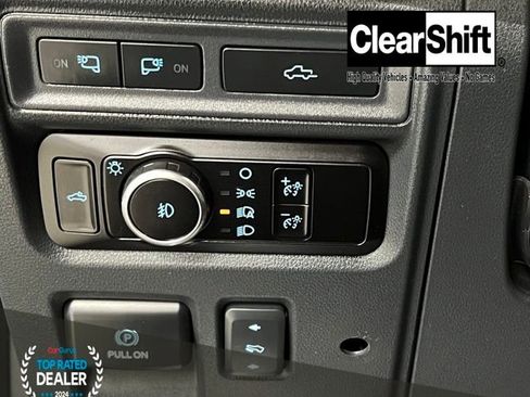 Used 2023 Ford F150 Platinum w/ FX4 Off-Road Package image 29