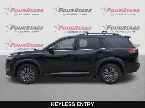 New 2026 Nissan Pathfinder SV image 8