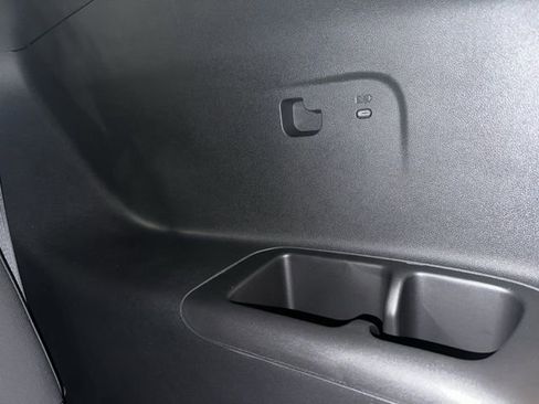 Used 2025 Buick Enclave Sport Touring w/ Power Package image 58