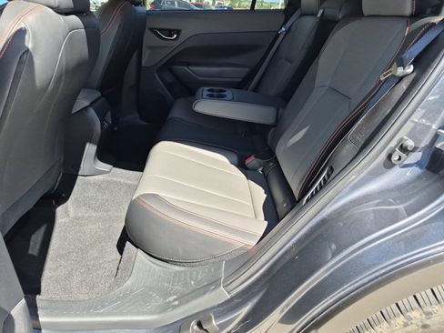 Used 2026 Subaru Crosstrek 2.5i Limited w/ Convenience Package AWD/4WD image 19