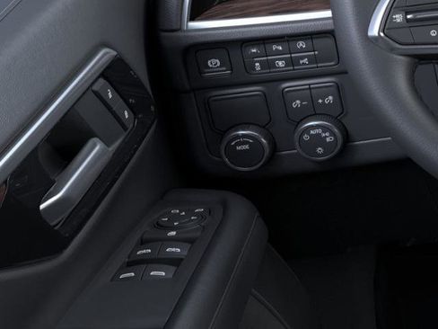 New 2026 Chevrolet Suburban LS w/ LPO, Dark Essentials Package image 22