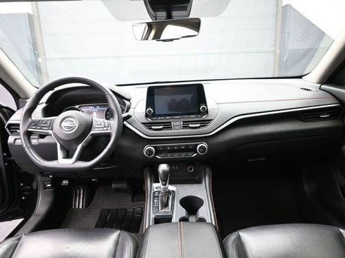 Used 2022 Nissan Altima 2.0 SR image 24