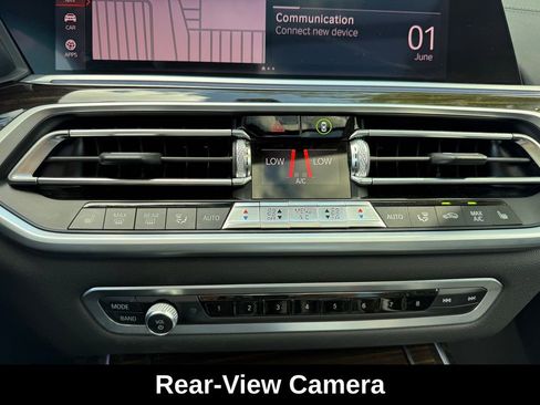 Used 2019 BMW X7 xDrive40i w/ Premium Package AWD/4WD image 22