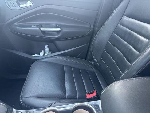 Used 2016 Ford Escape Titanium AWD/4WD image 13