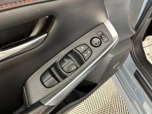 Certified 2025 Nissan Sentra SR w/ SR Premium Package FWD image 31