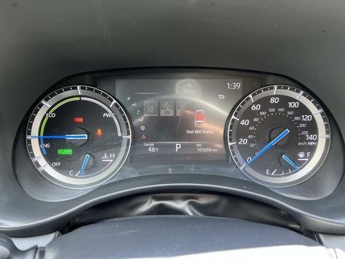 Used 2020 Toyota Highlander XLE image 38